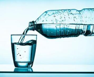 礦泉水進(jìn)口報(bào)關(guān)需要注意什么？(礦泉水進(jìn)口注意事項(xiàng))